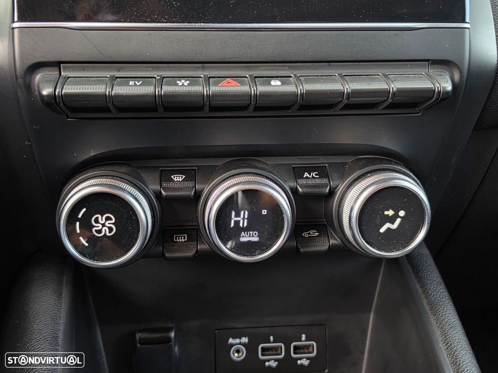 Renault Captur E-TECH 160 INTENS - 31