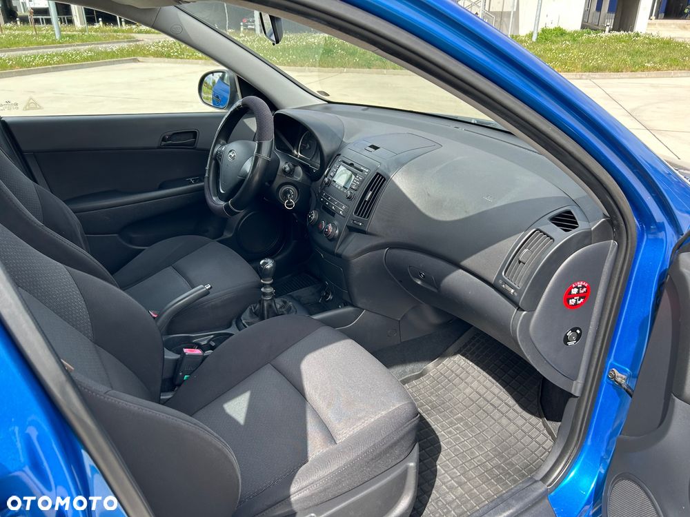 Hyundai i30 1.4 Blue Comfort - 18