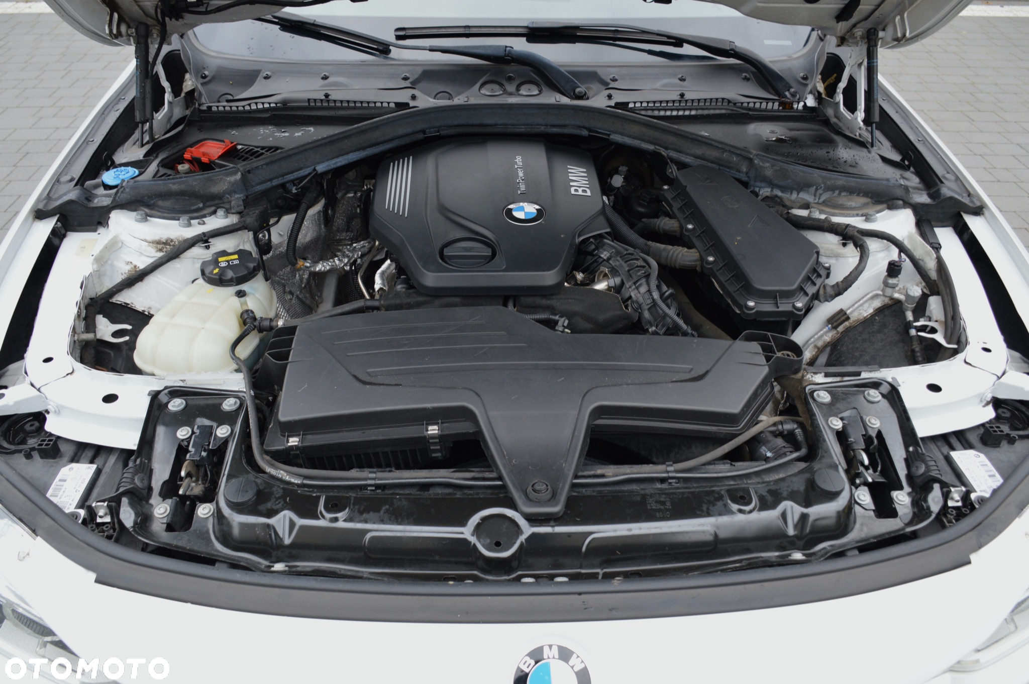 BMW Seria 3 316d Sport Line - 33