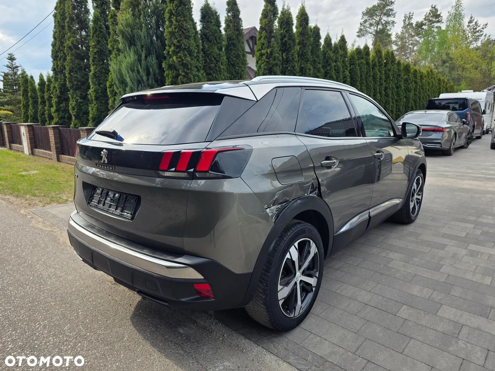 Peugeot 3008 HDi 115 Allure - 4