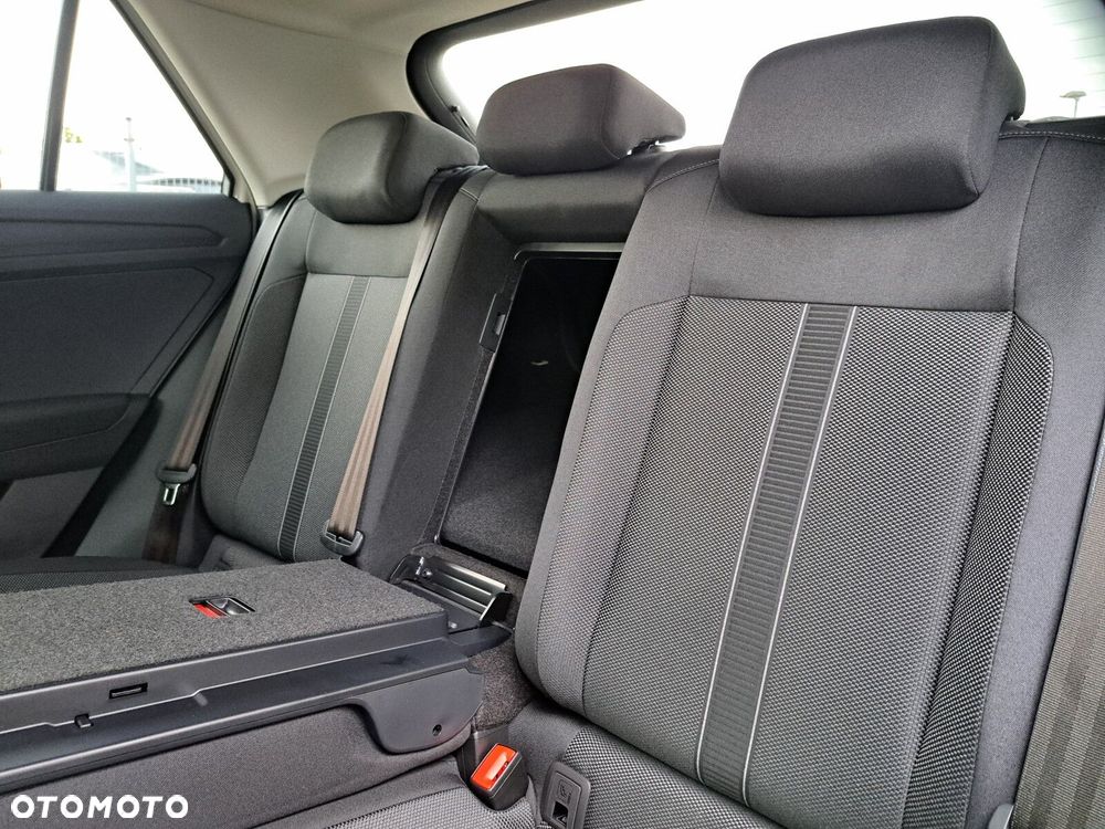 Volkswagen T-Roc 1.5 TSI Life Plus DSG - 36