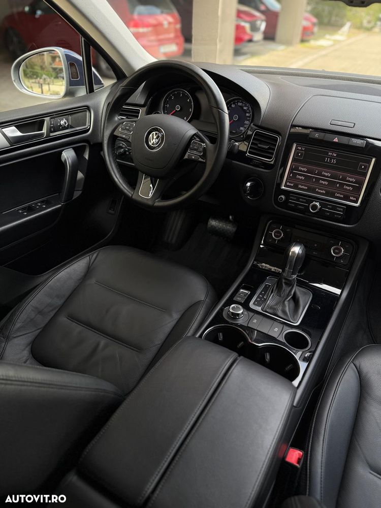 Volkswagen Touareg - 14