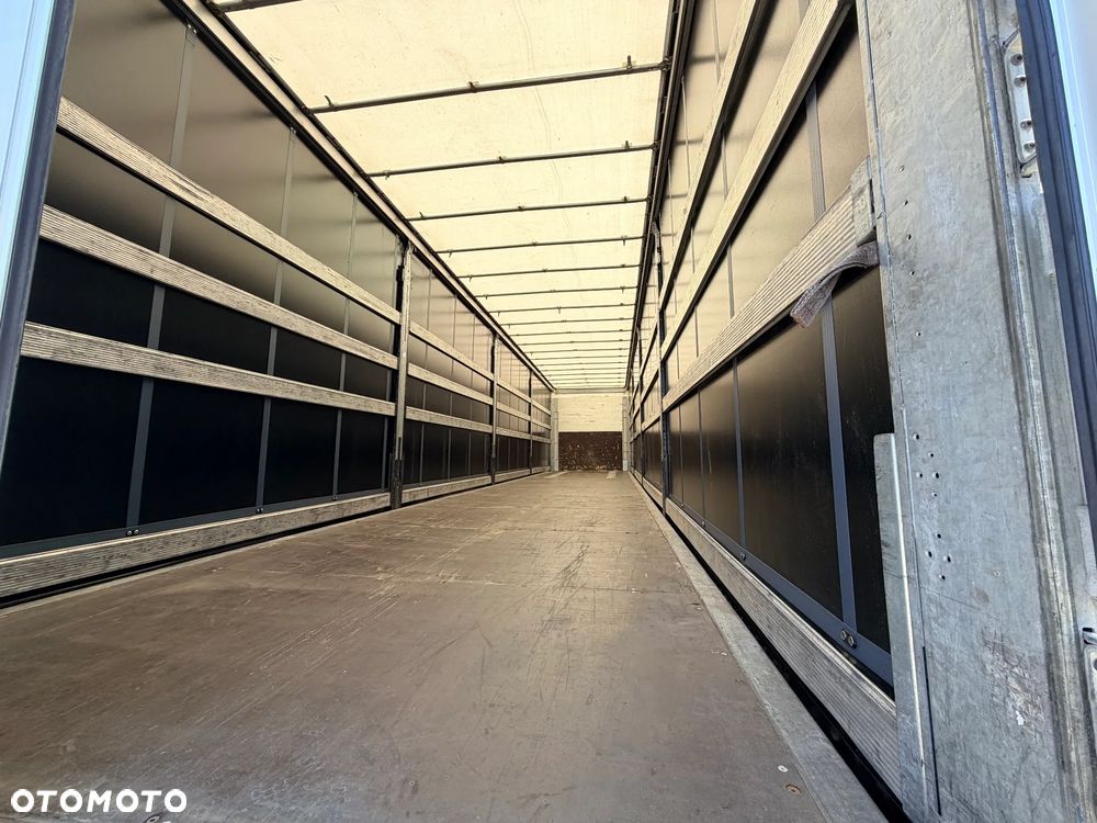 Schmitz Cargobull - 8