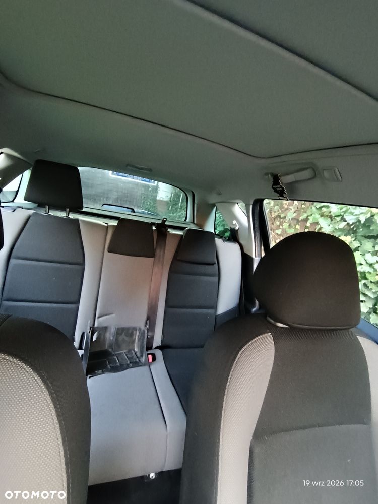 Peugeot 207 - 6