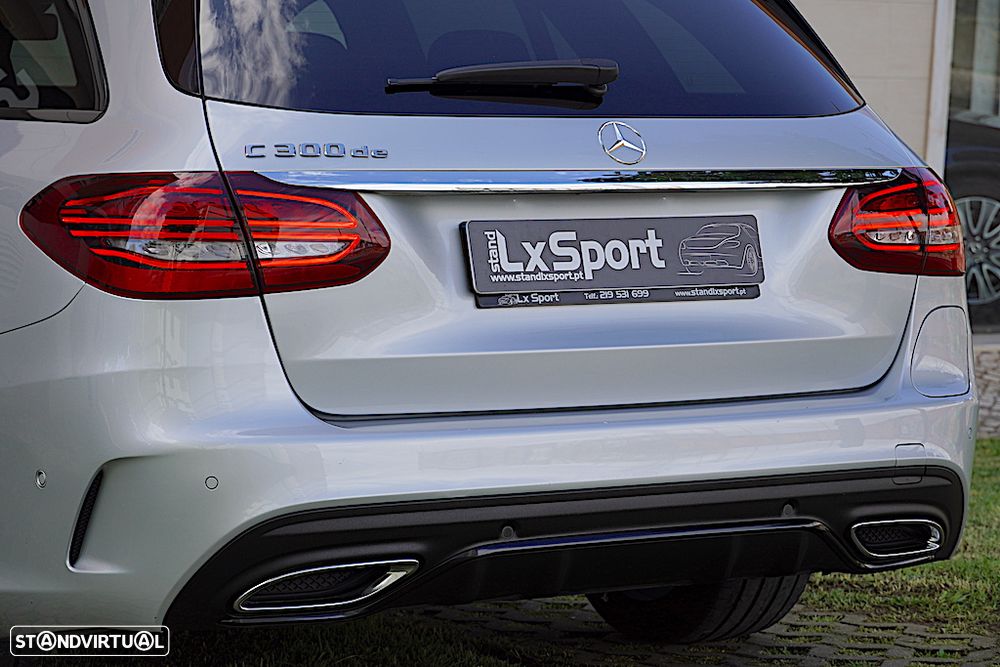 Mercedes-Benz C 300 de AMG Line - 13