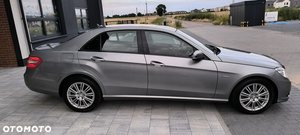 Mercedes-Benz Klasa E 200 Kompressor Automatik Elegance - 32
