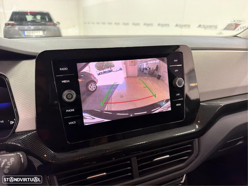 VW T-Cross 1.0 TSI Urban DSG - 8