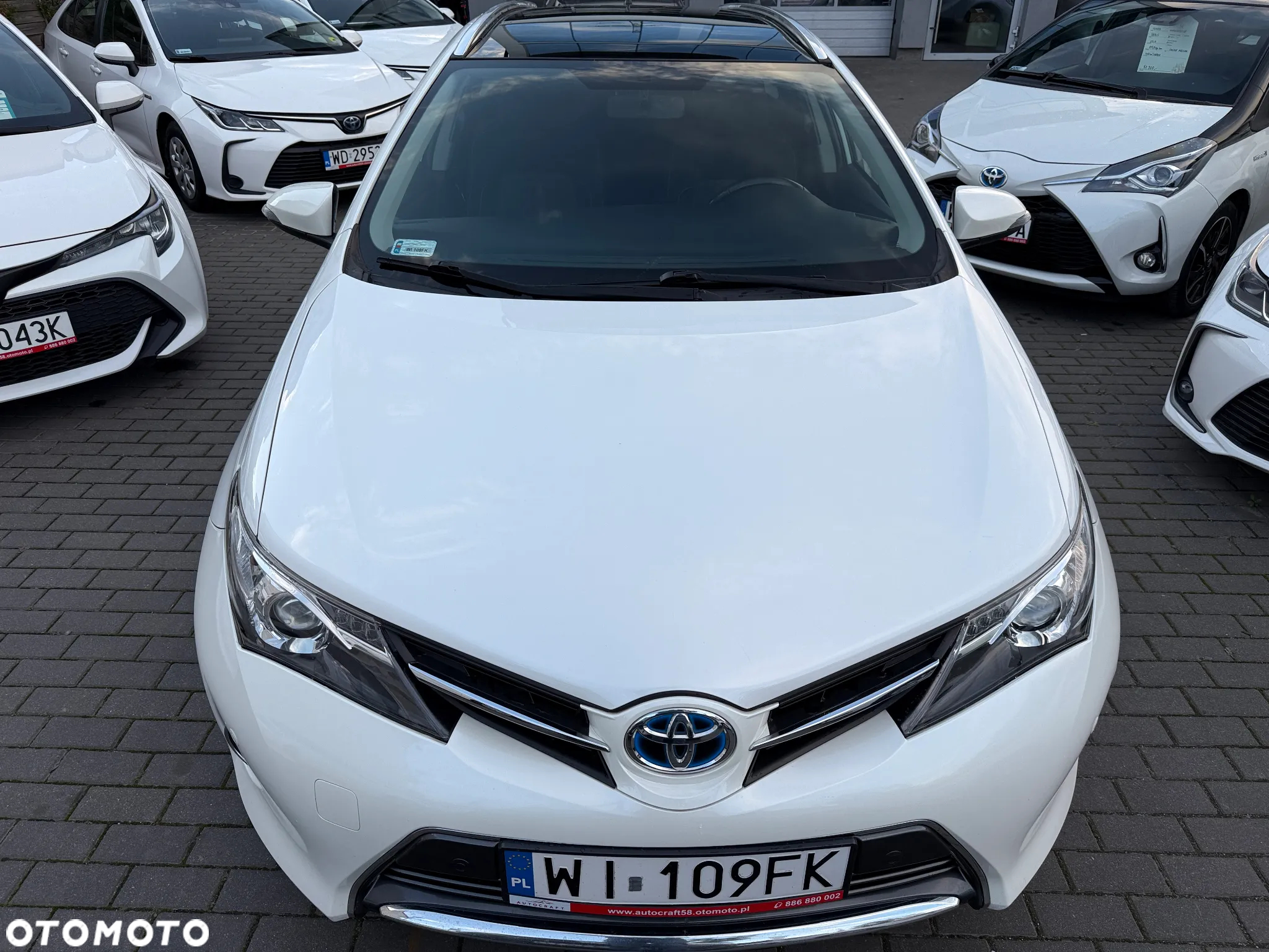 Toyota Auris 1.8 HSD Luna - 2