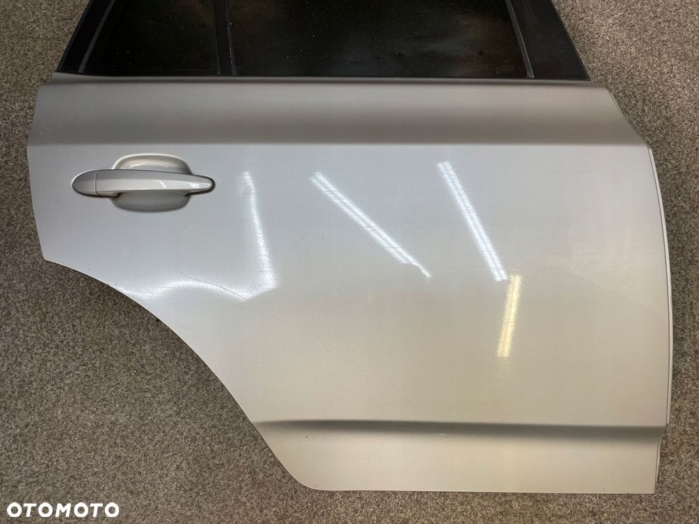 BMW X3 E83 drzwi prawy tyl prawe tylne 354/7 TITANSILBER METALLIC 120umFe - 6