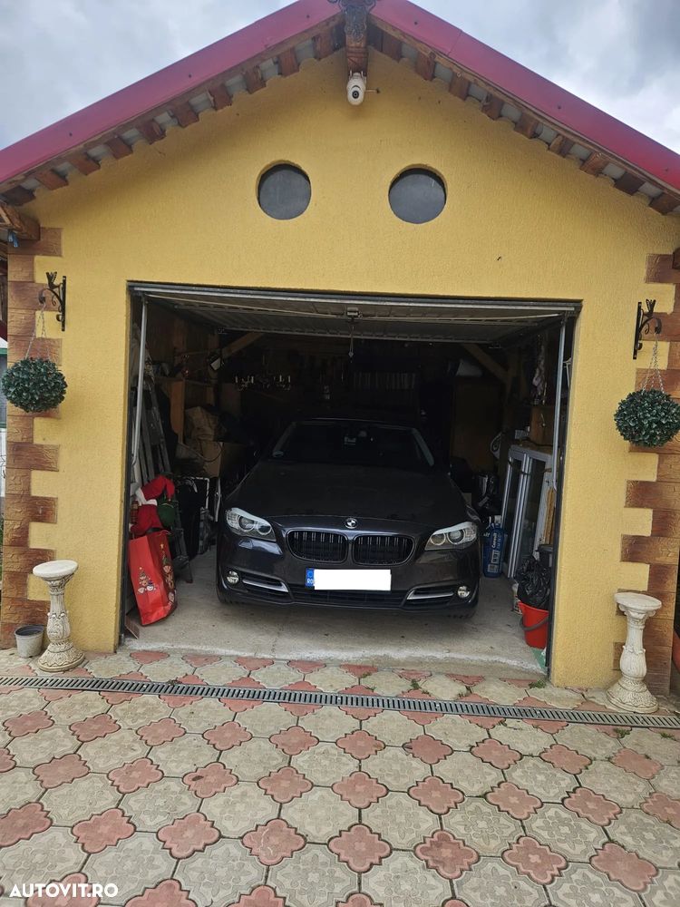 BMW Seria 5 520d Aut. Luxury Line - 9