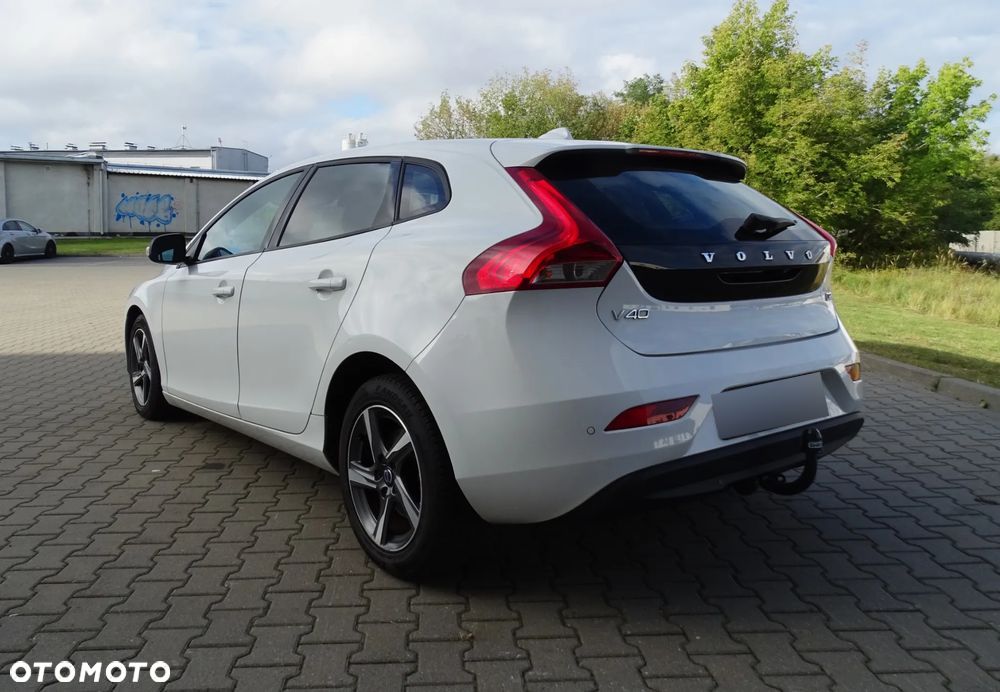 Volvo V40 D2 - 7