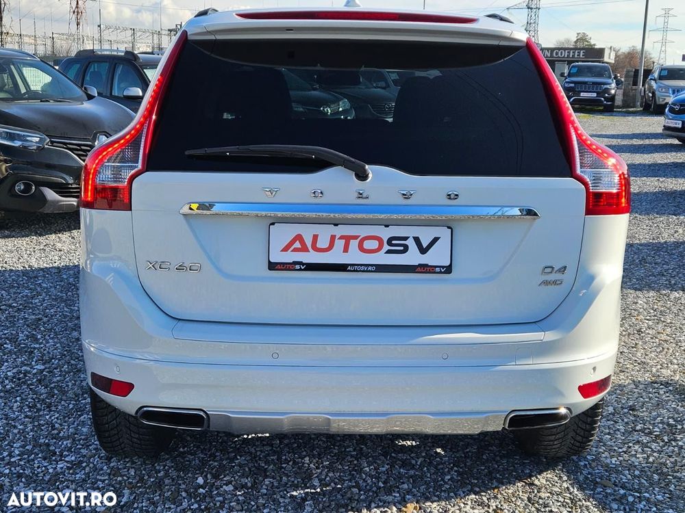 Volvo XC 60 D4 AWD Geartronic Momentum - 5