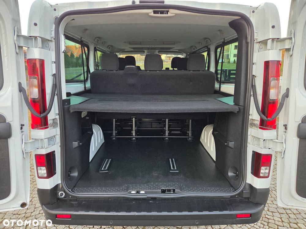 Renault Trafic 2.0 dCi - 30