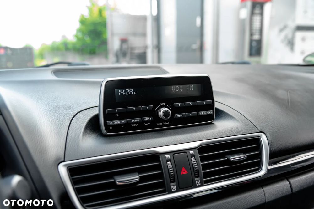 Mazda 3 - 30