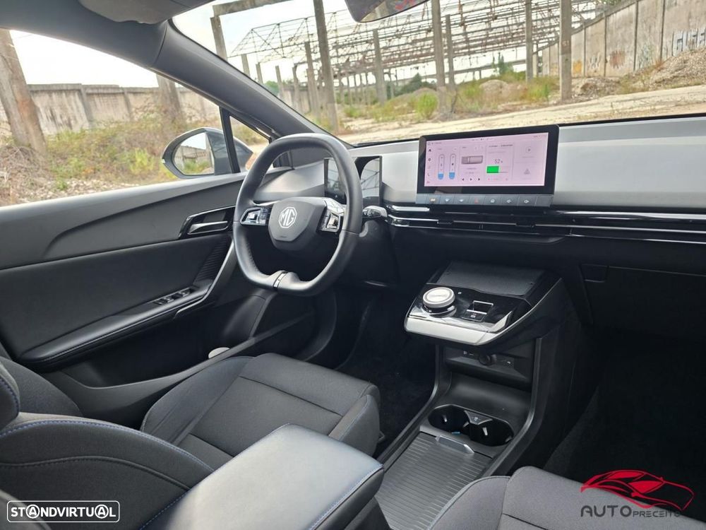 MG MG4 64 kWh Comfort - 13