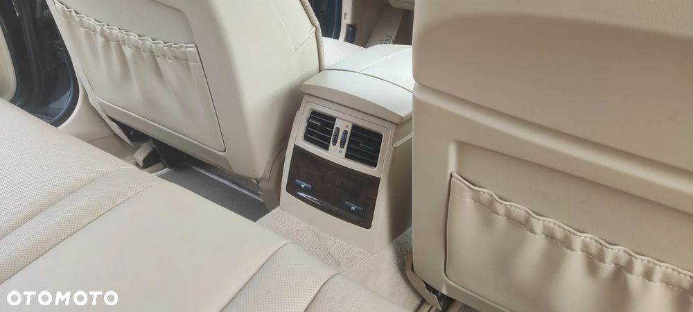 BMW Seria 5 - 34