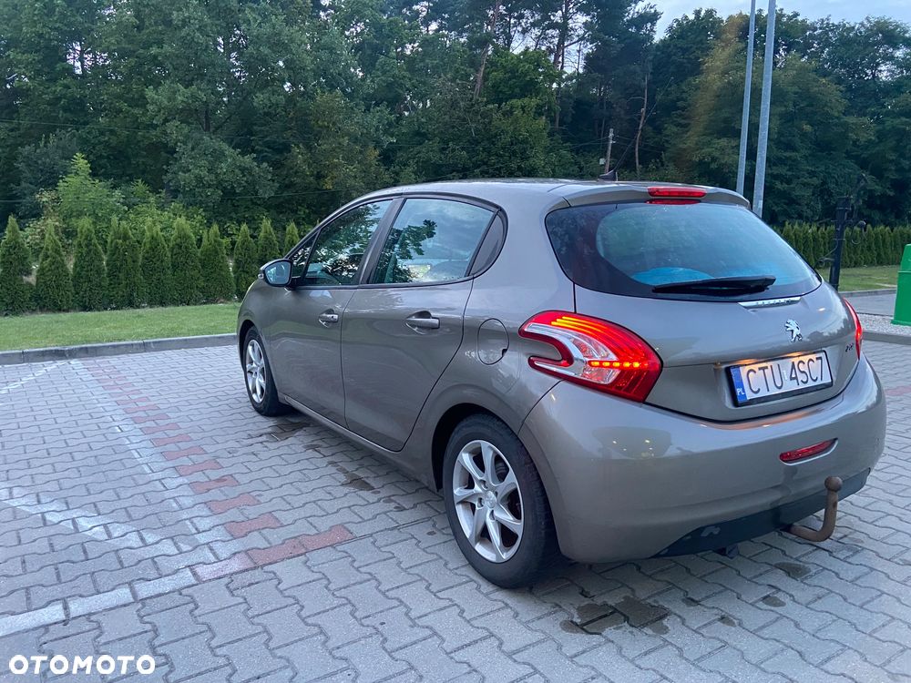Peugeot 208 95 VTI Active - 4