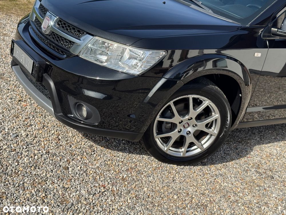 Fiat Freemont 2.0 Multijet Black Code AWD - 1