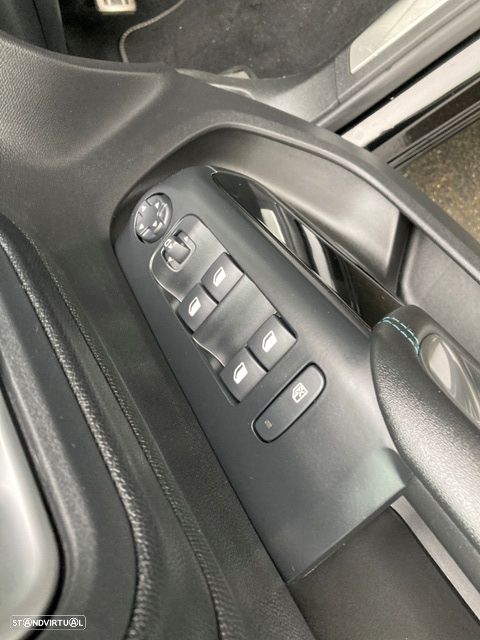 Citroën C5 Aircross 1.2 PureTech Shine Pack EAT8 - 29