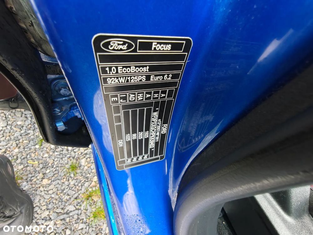 Ford Focus - 27