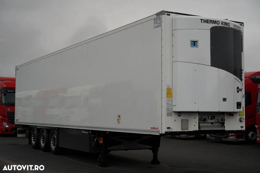 Schmitz Cargobull CARGOBULL / REFRIGERAT / UNITATE THERMO KING NOUĂ / SLX 300 / 0 ORE / DOPPELSTOCK - 8