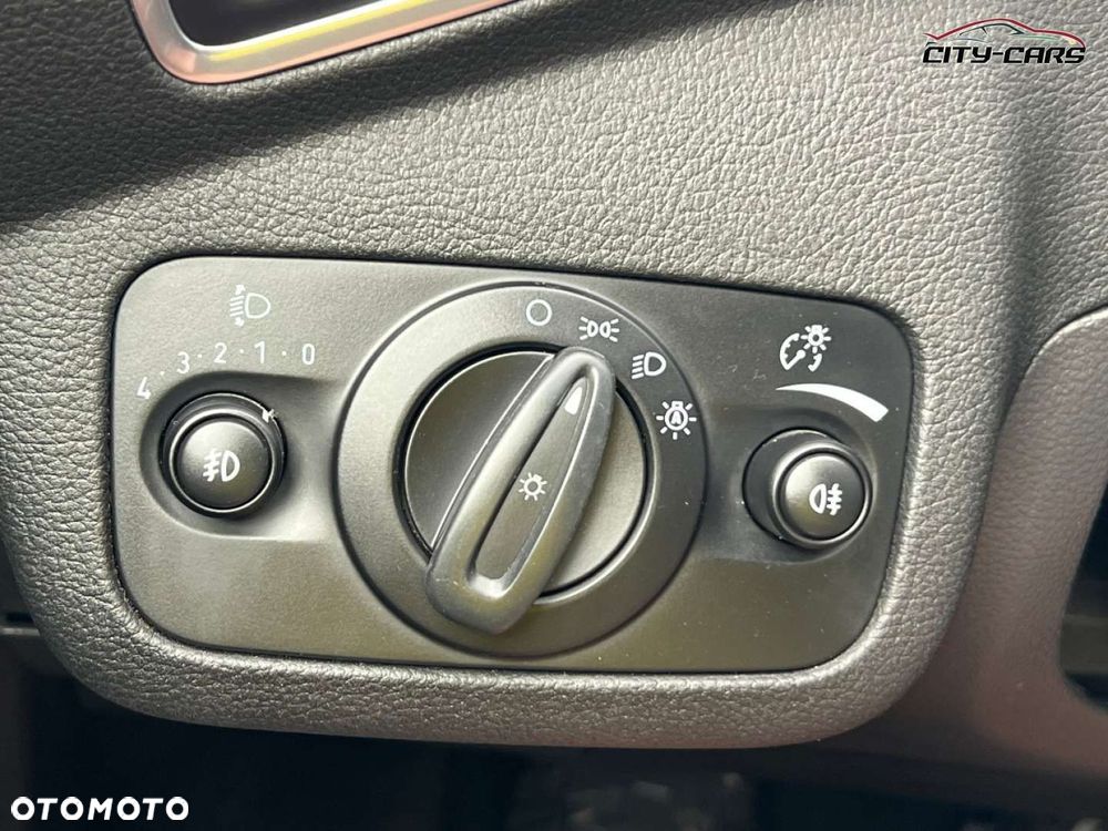 Ford Kuga - 30