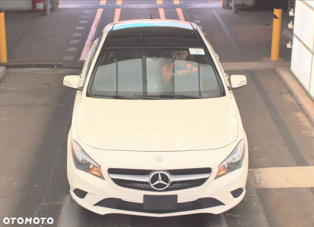 Mercedes-Benz CLA 250 7G-DCT - 2