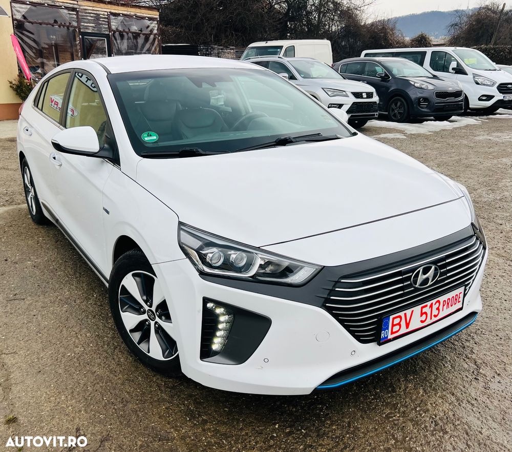 Hyundai IONIQ 1.6 GDI Premium - 35