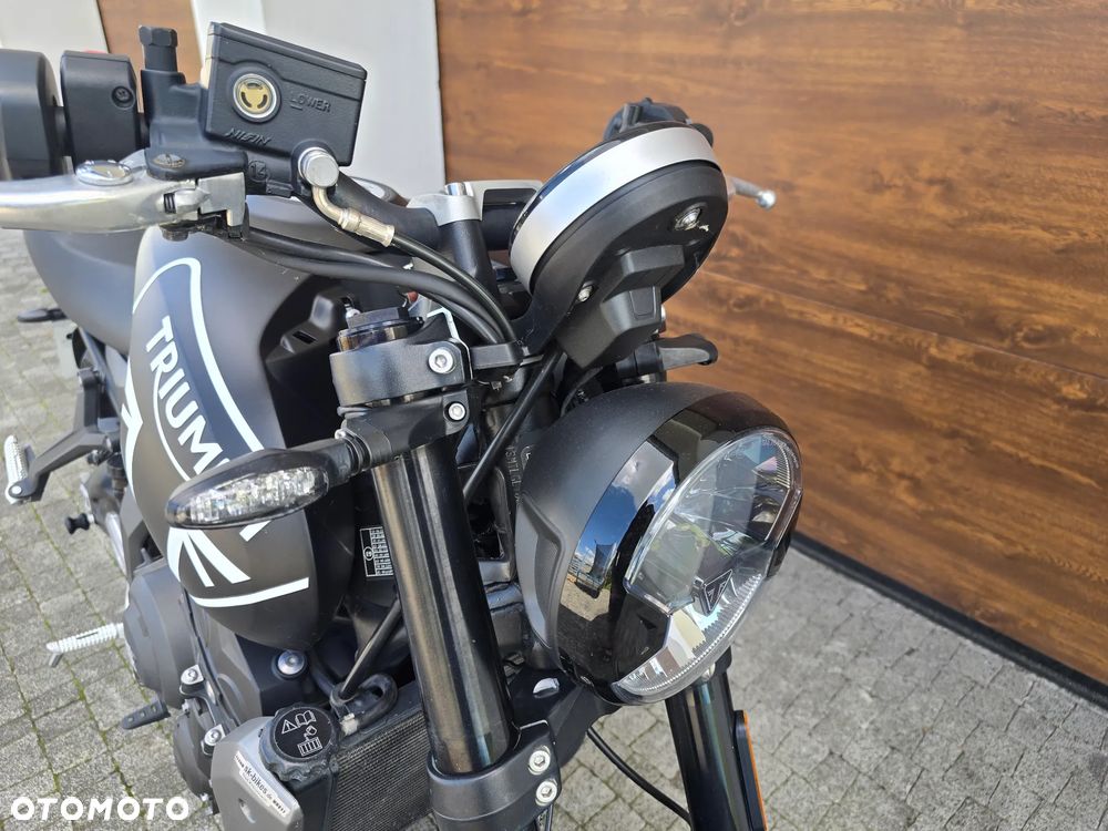 Triumph Trident - 4