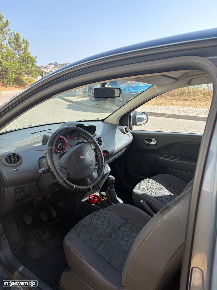 Renault Twingo - 4