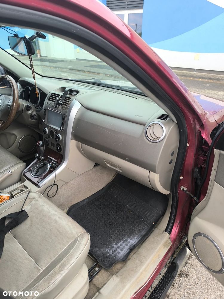 Suzuki Grand Vitara - 4