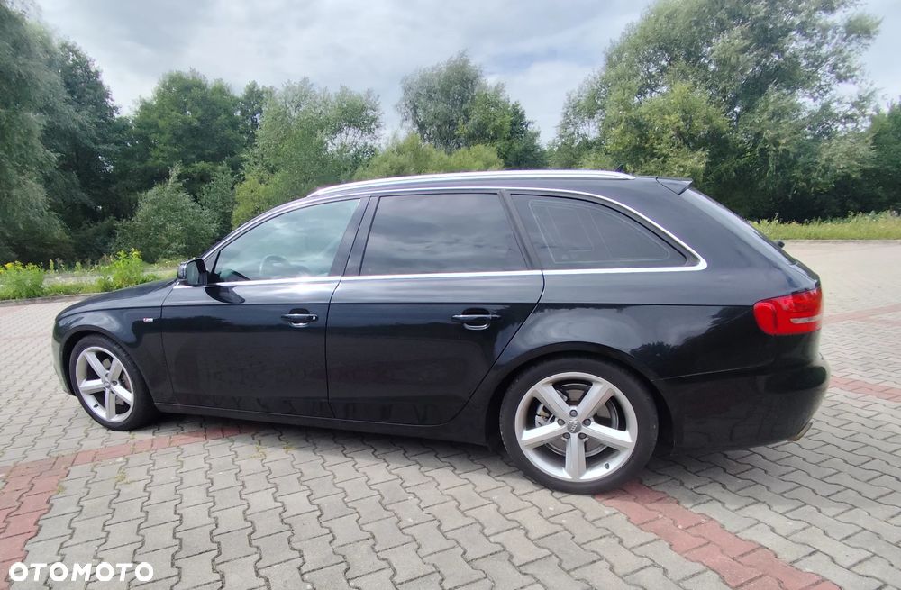 Audi A4 Avant - 10
