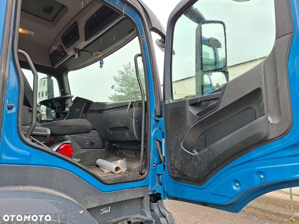Versalift Arocs 2643 6X4 - 36