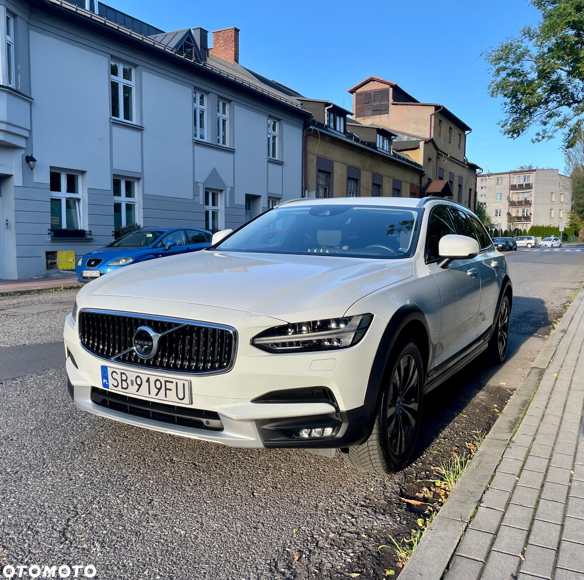 Volvo V90 Cross Country D4 AWD - 12