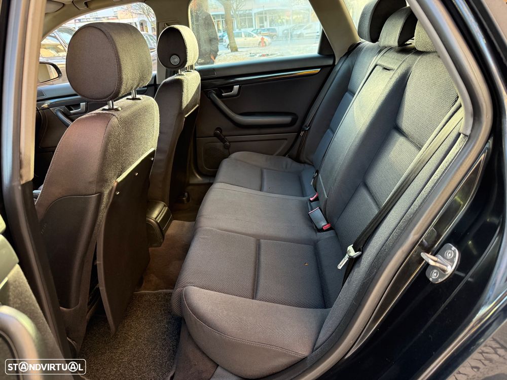 Audi A4 Avant 1.9 TDI m5 Sport - 9