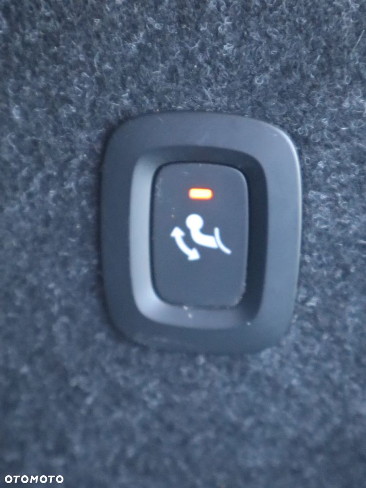 Volvo XC 40 B4 B Momentum - 17