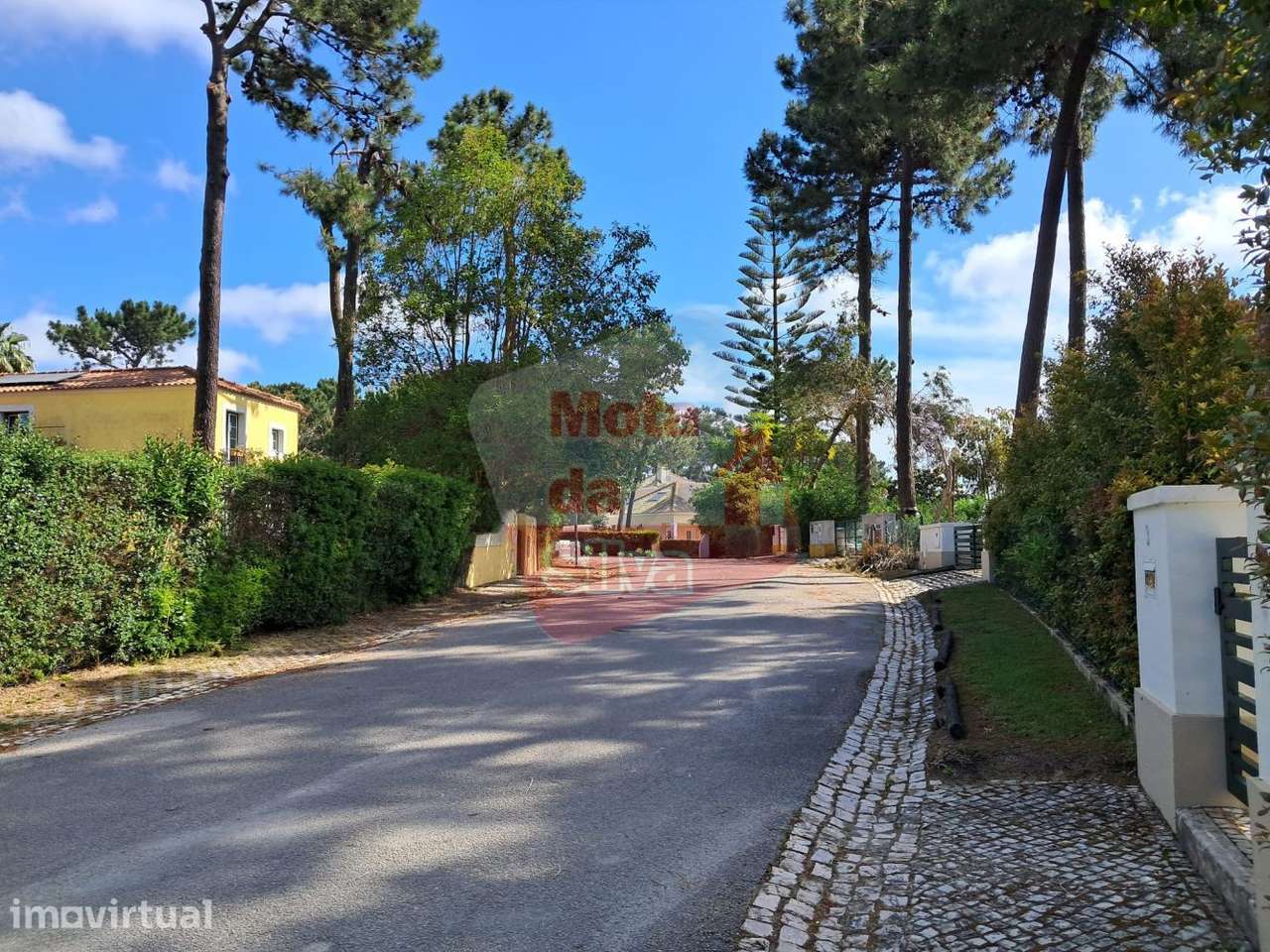Excelente terreno urbano na Herdade da Aroeira - Grande imagem: 2/11