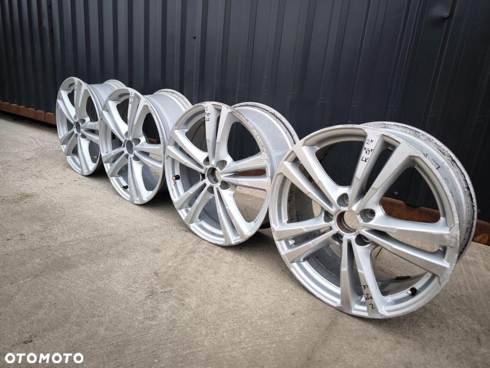 FELGA FELGI VW AUDI A3 A4 A6 ITP 7.5J R18 ET51 8V0601025BL Z*63* - 4