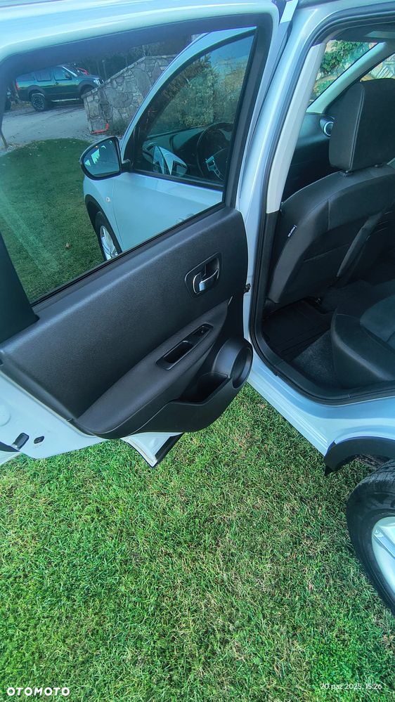 Nissan Qashqai 2.0 dCi 4x4 Tekna Premium - 9
