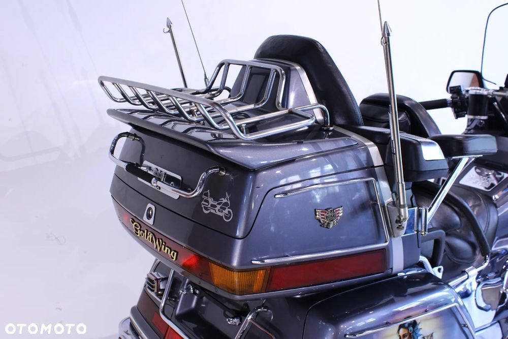 Honda GL - 26