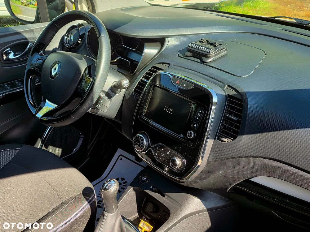 Renault Captur - 19