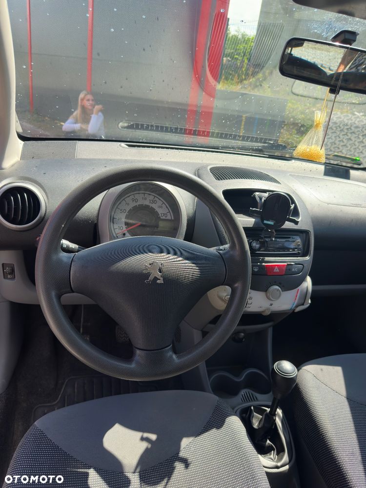 Peugeot 107 1.0 Trendy - 8