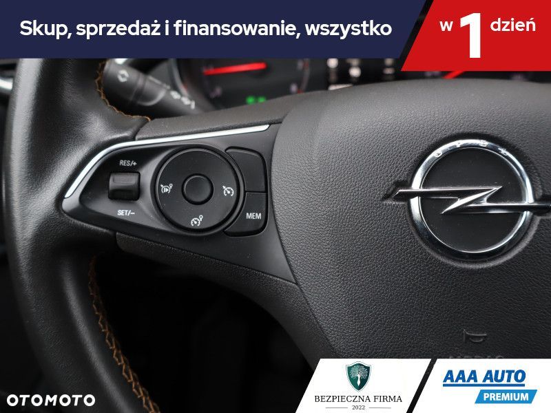 Opel Crossland X - 18