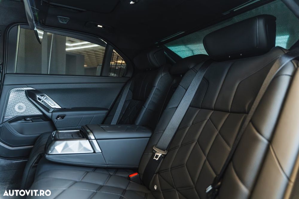 BMW Seria 7 - 9