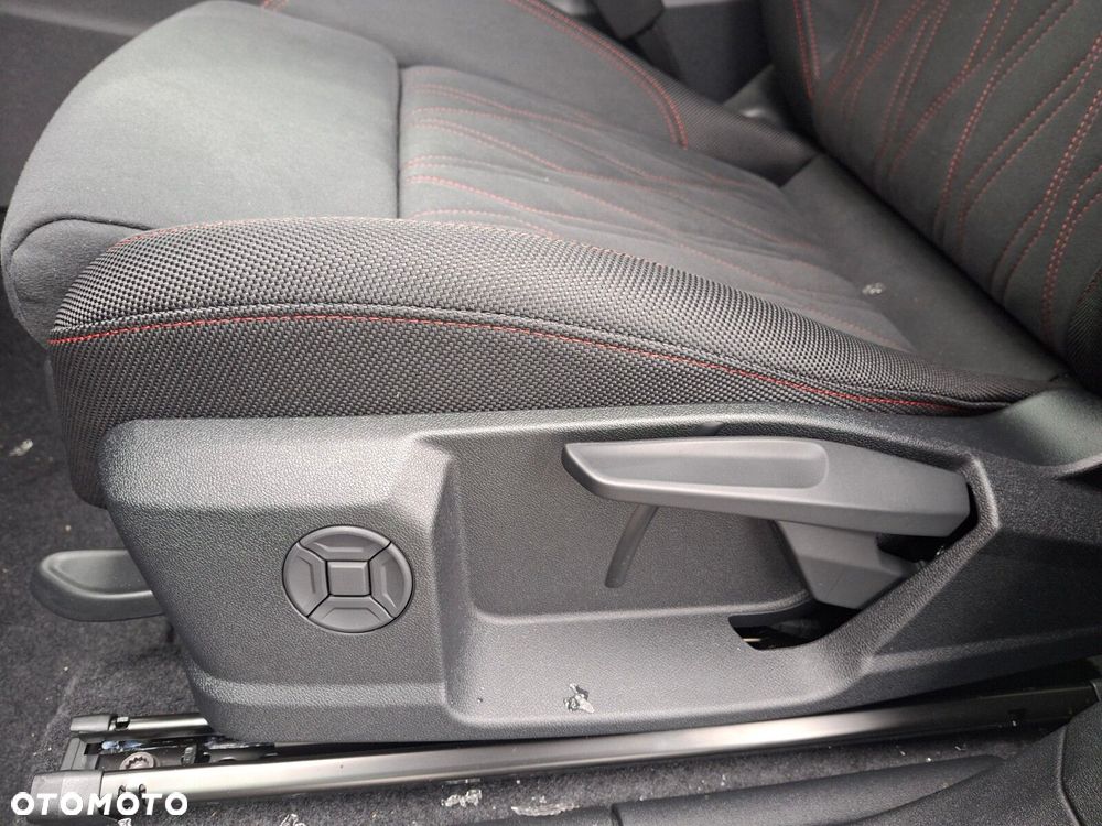 Audi Q3 Sportback - 11