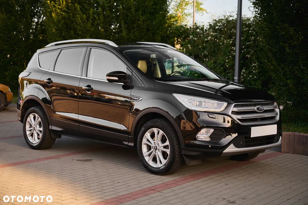 Ford Kuga 1.5 EcoBoost 2x4 Titanium - 15