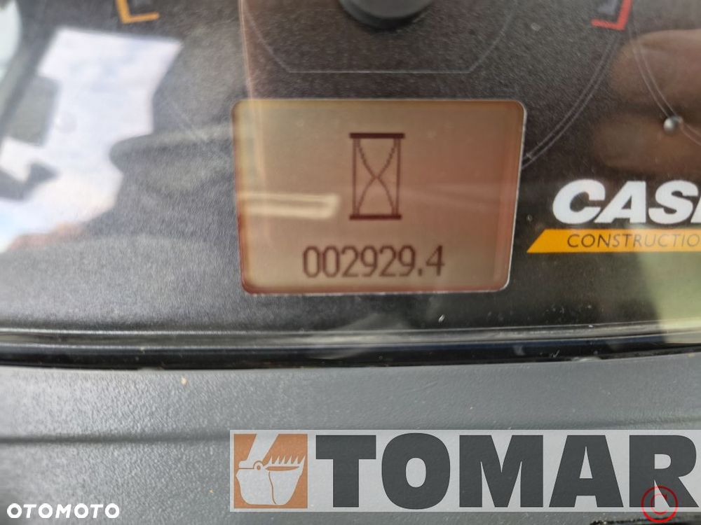 Case 695 SV 2023R - 28