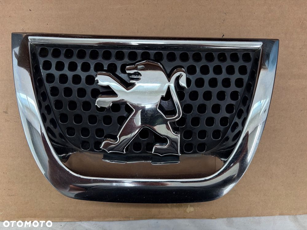 PEUGEOT 3008 I EMBLEMAT ZNACZEK PRZÓD LOGO - 1