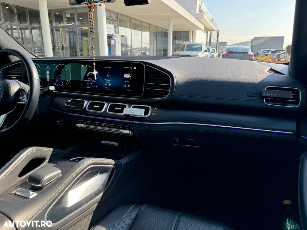 Mercedes-Benz GLS - 25