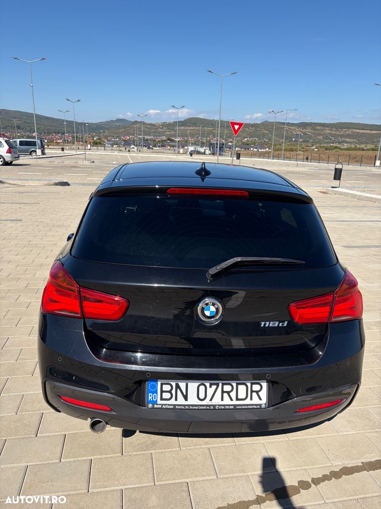 BMW Seria 1 - 10